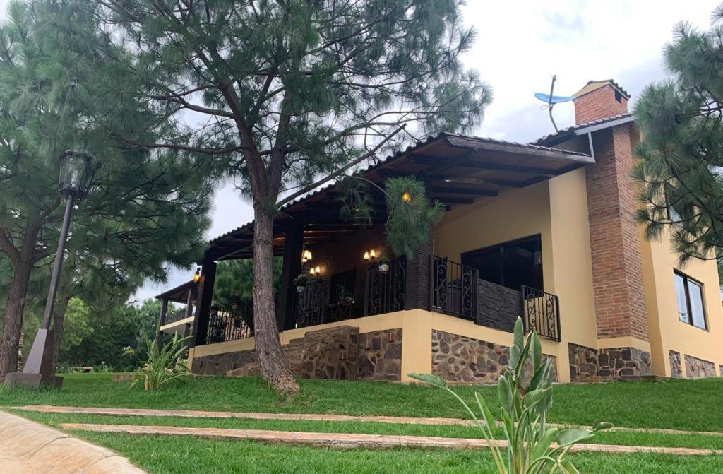 Cabana No.6 Puerta Del Bosque Mazamitla. Esterno foto