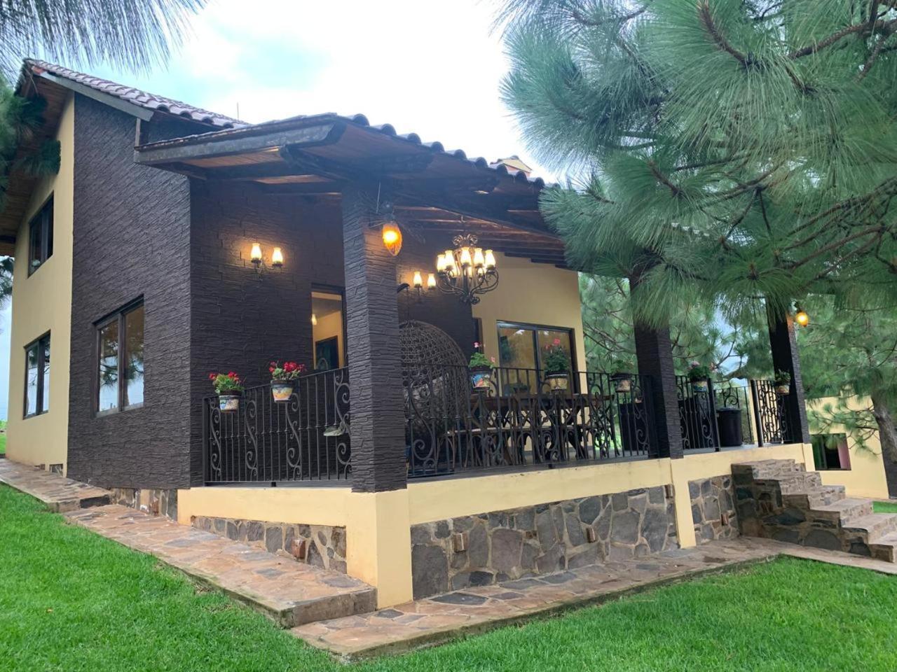 Cabana No.6 Puerta Del Bosque Mazamitla. Esterno foto